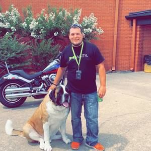 Meet your Posher, Levi